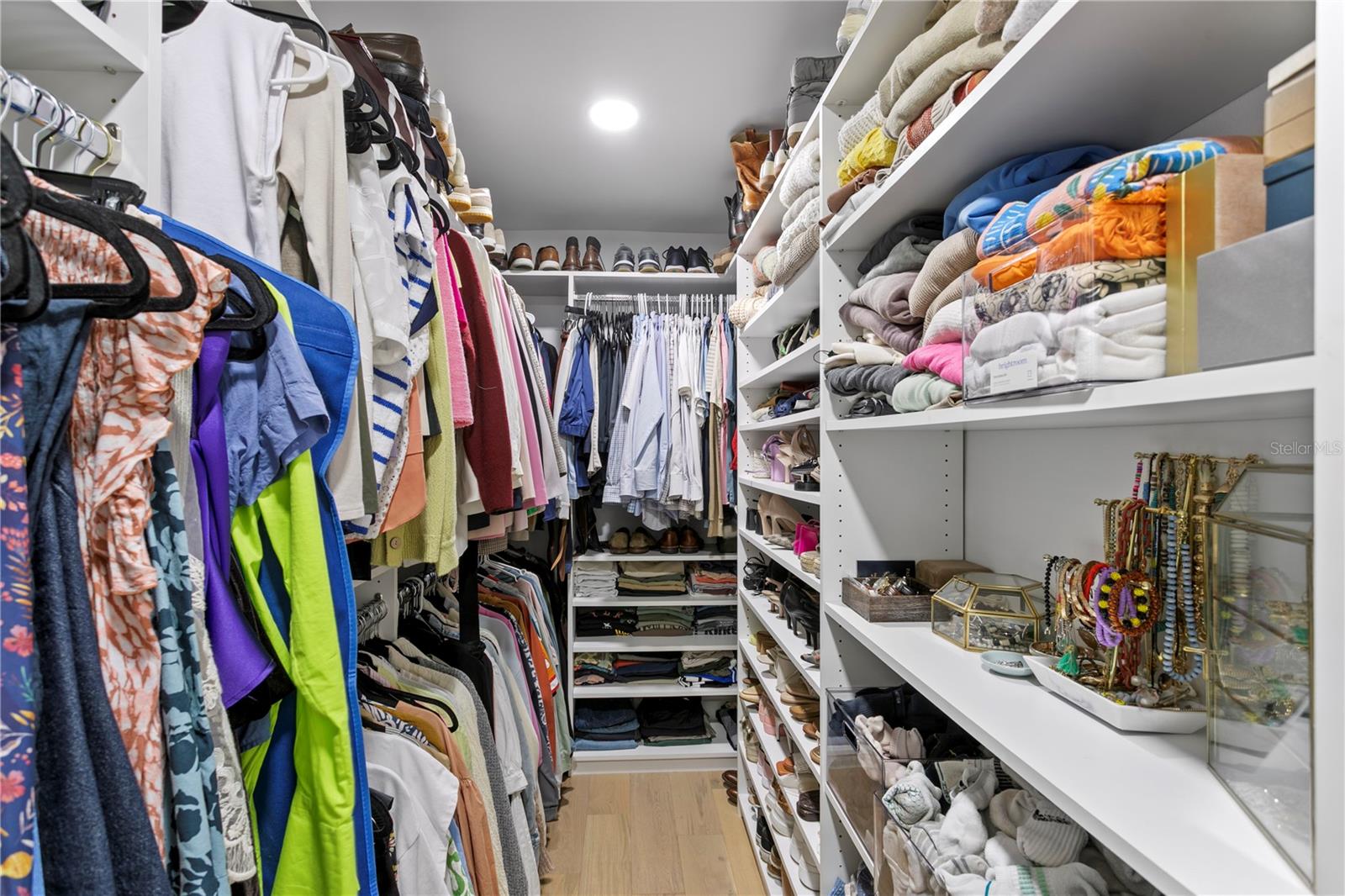 SUNSET PARK - Residential