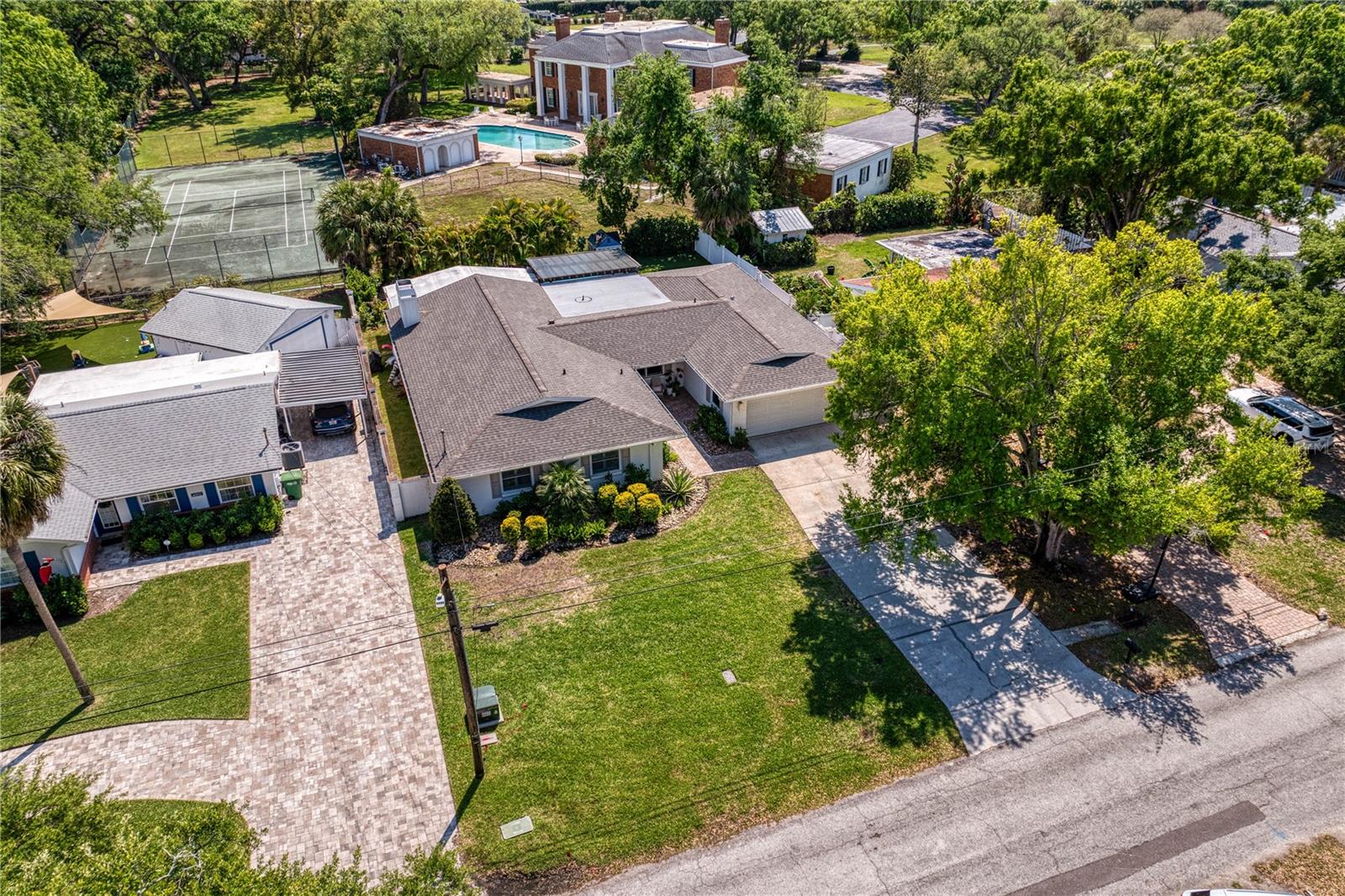 SUNSET PARK - Residential