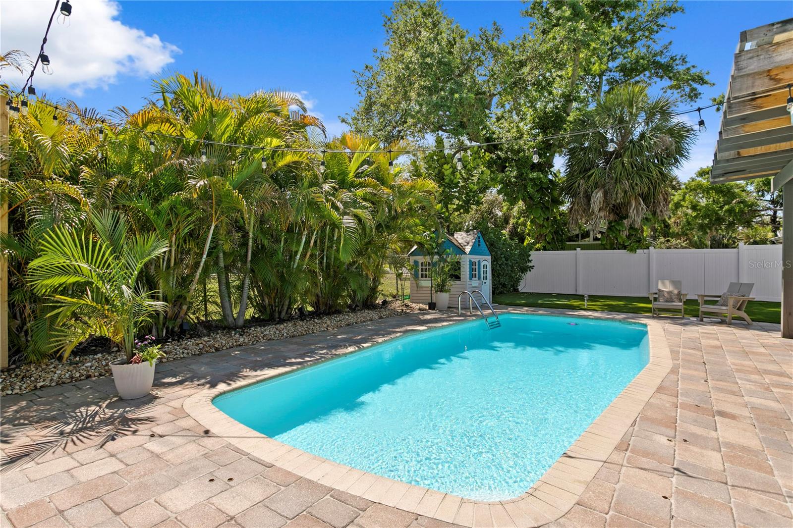 SUNSET PARK - Residential