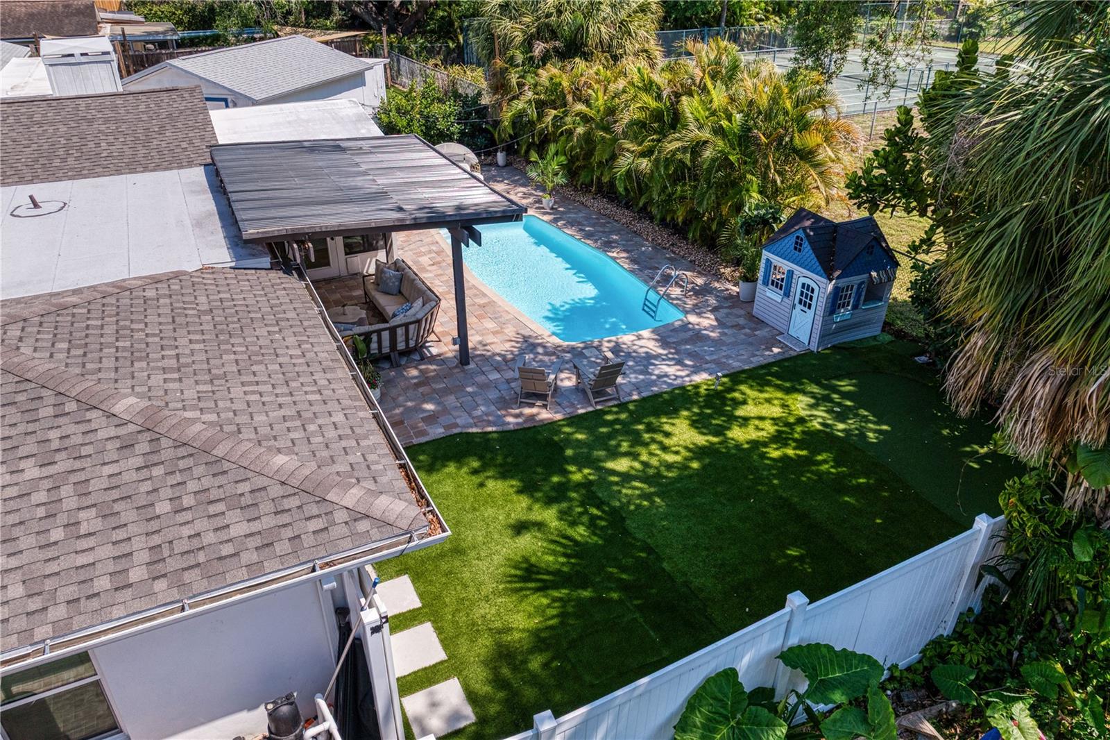 SUNSET PARK - Residential