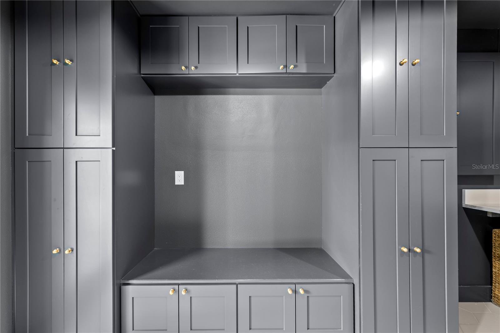 SUNSET PARK - Residential