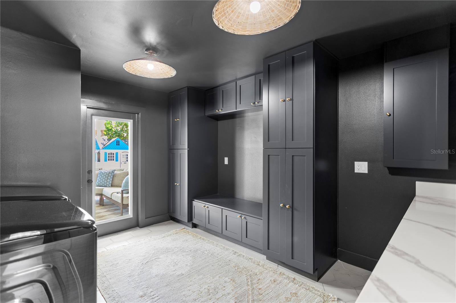 SUNSET PARK - Residential