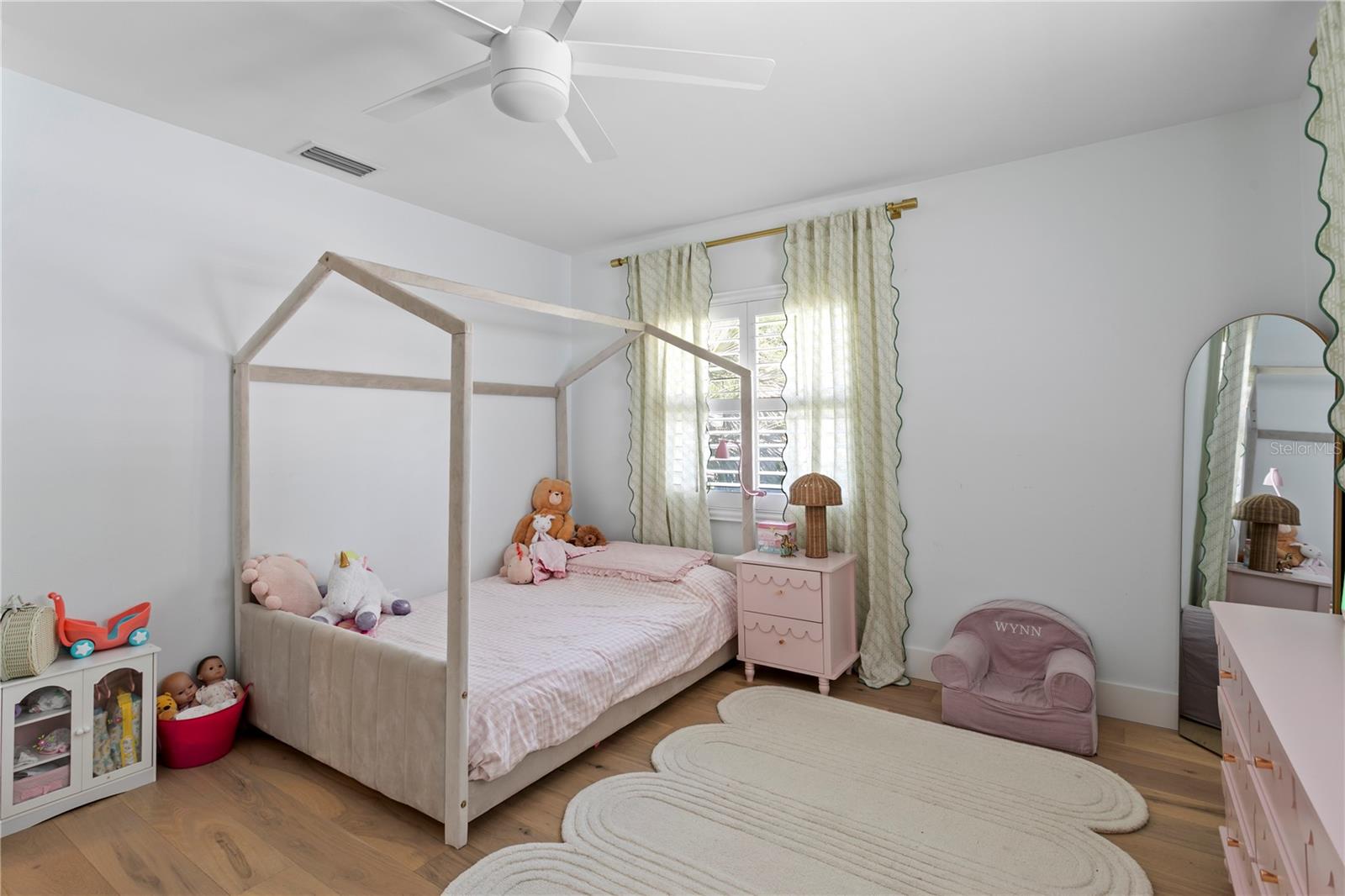 SUNSET PARK - Residential