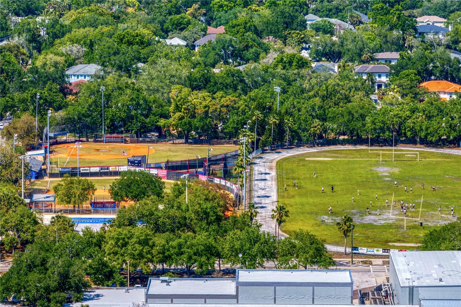 SUNSET PARK - Residential