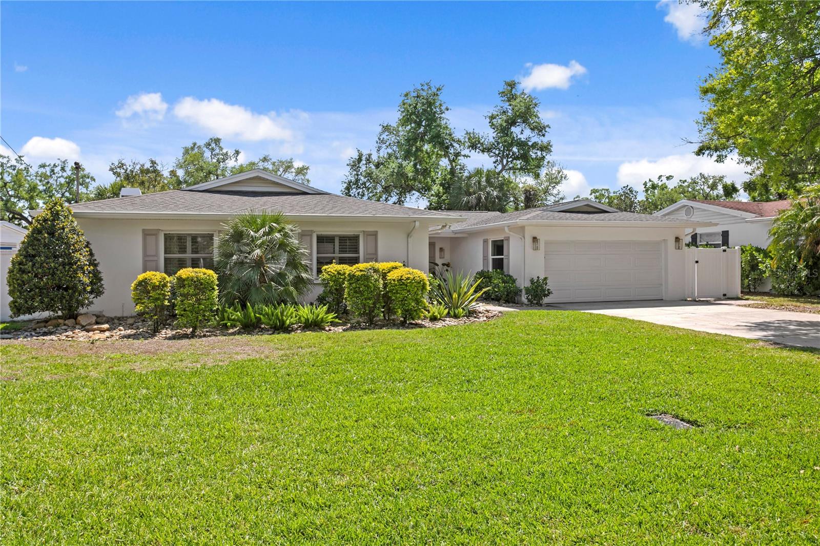 SUNSET PARK - Residential