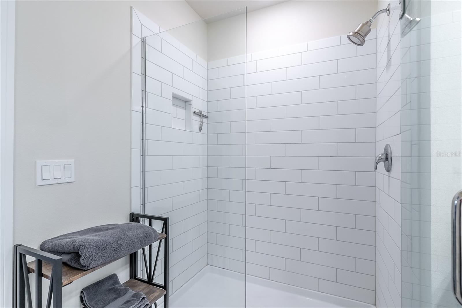 AMELIA GROVES PH 1 - Residential