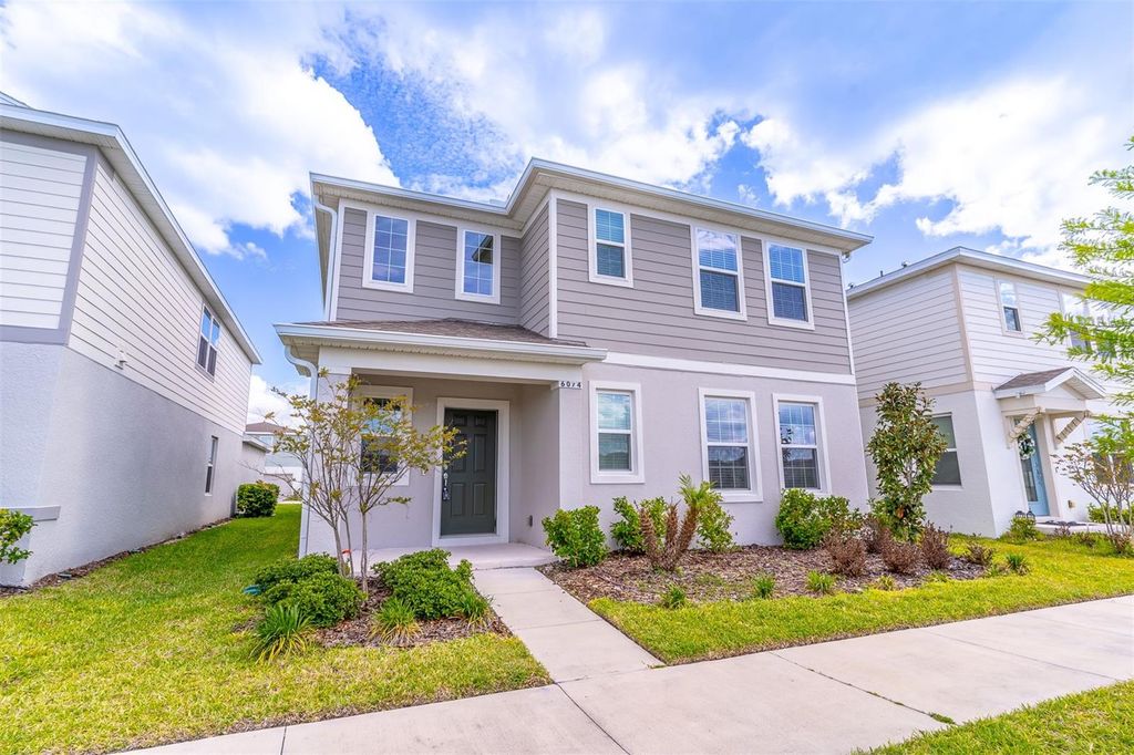 Photo of 6074 Windy Leaf Alley, Saint Cloud, FL 34771 (MLS # O6398803)