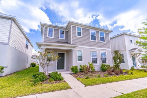 Photo of 6074 Windy Leaf Alley, Saint Cloud, FL 34771 (MLS # O6398803)
