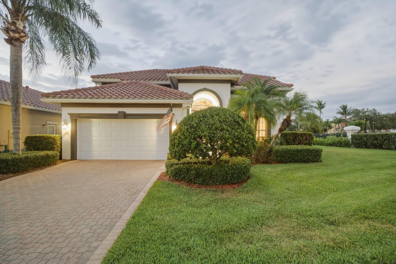1110 3RD STREET E, PALMETTO, FL, 34221 2 1110 3RD STREET E