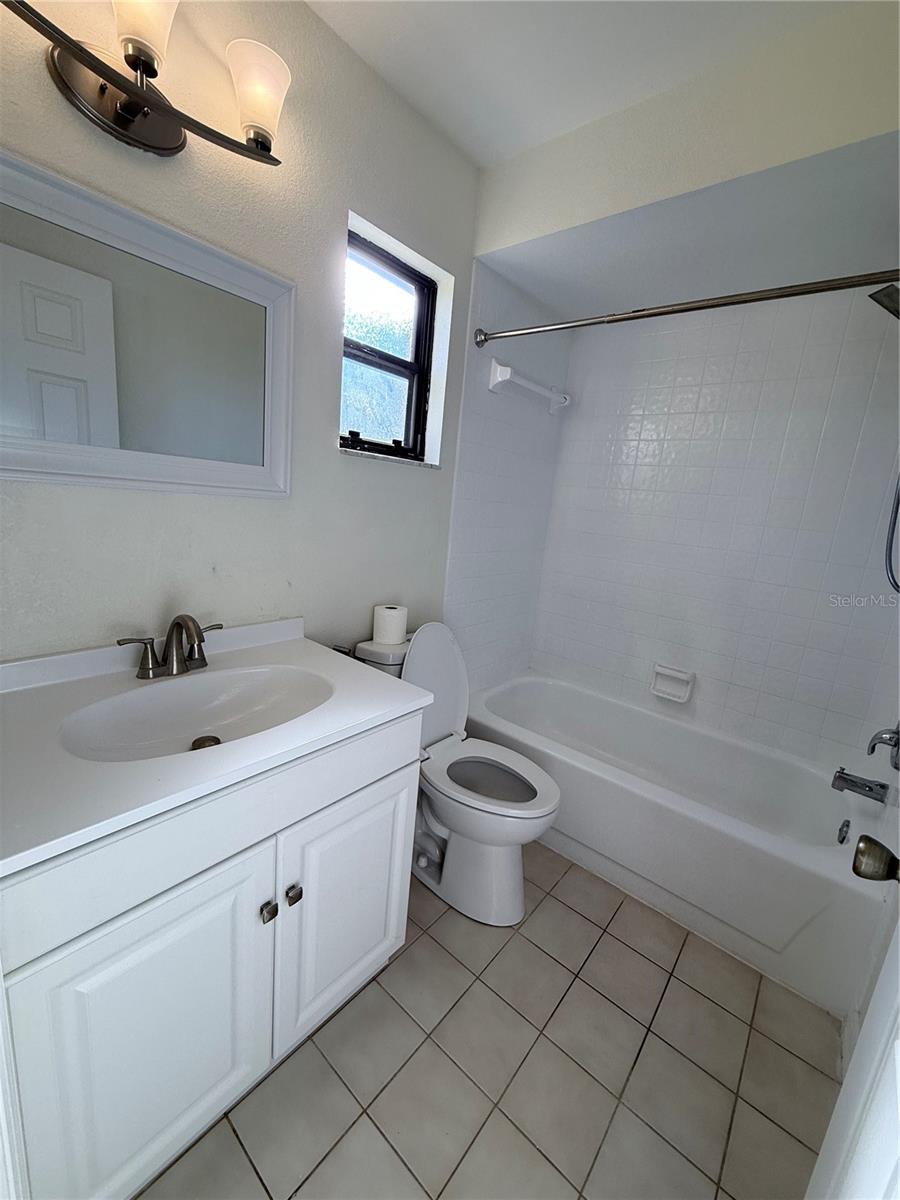 MAGNOLIA PLACE SUB - Residential Lease