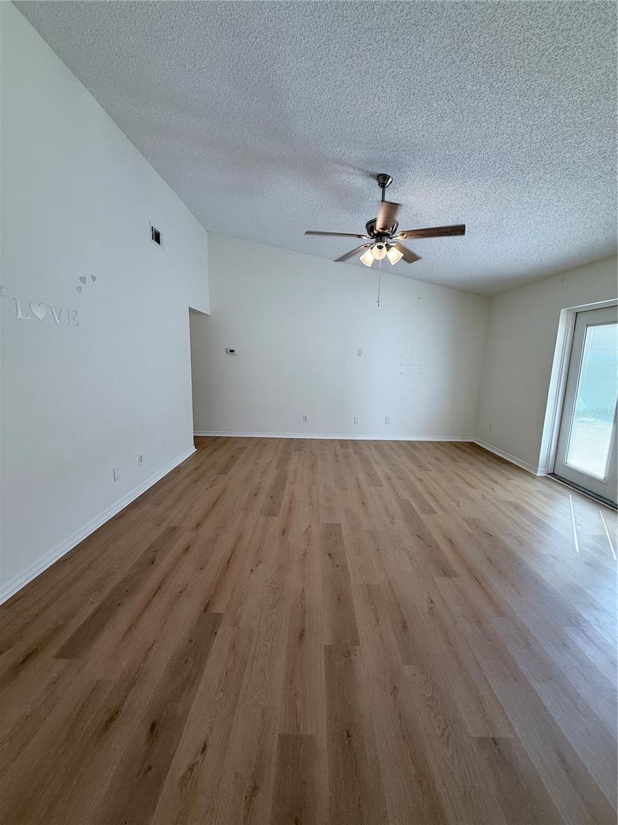 MAGNOLIA PLACE SUB - Residential Lease