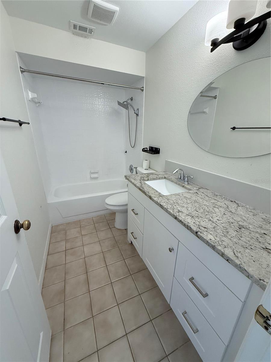 MAGNOLIA PLACE SUB - Residential Lease