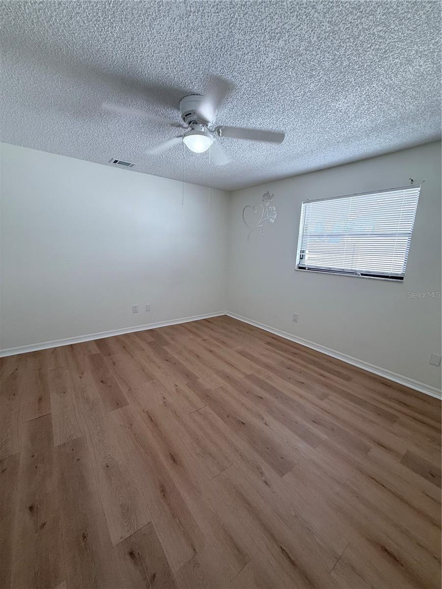 MAGNOLIA PLACE SUB - Residential Lease