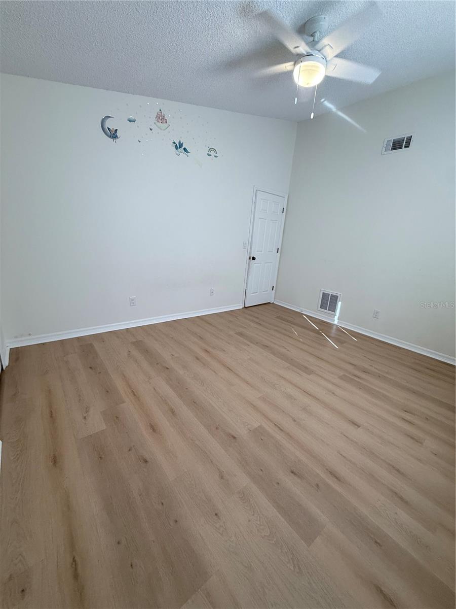 MAGNOLIA PLACE SUB - Residential Lease