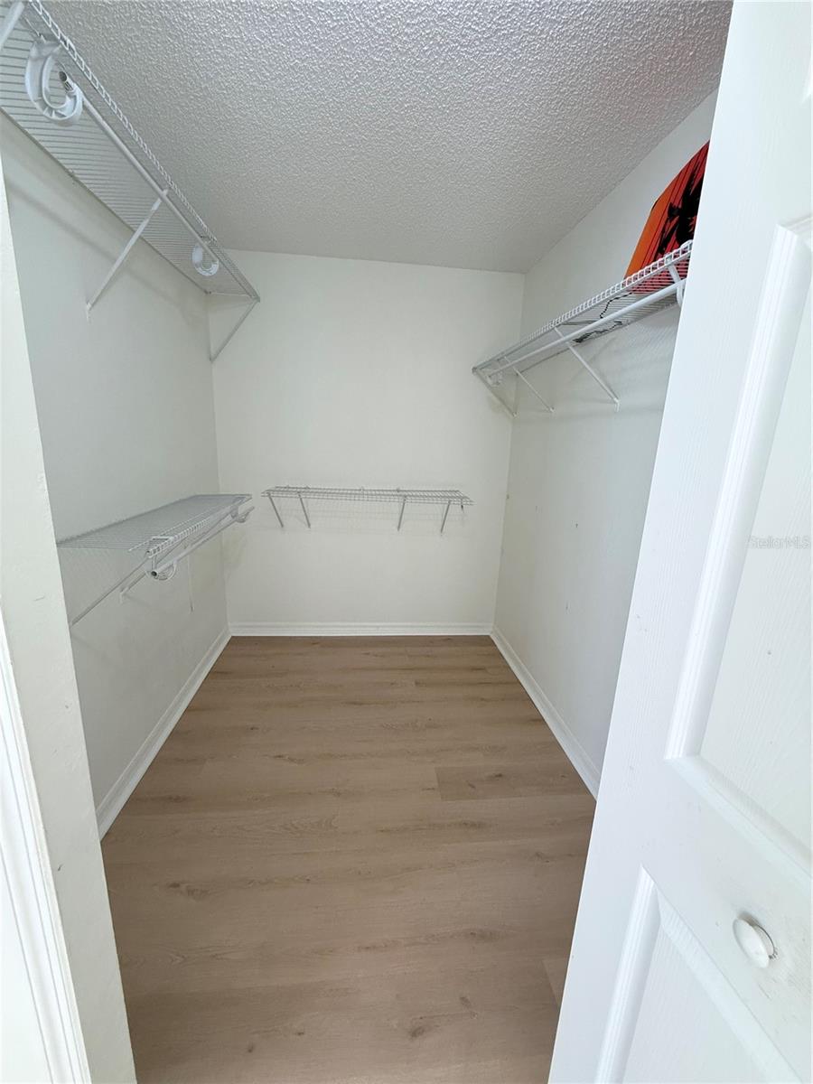 MAGNOLIA PLACE SUB - Residential Lease