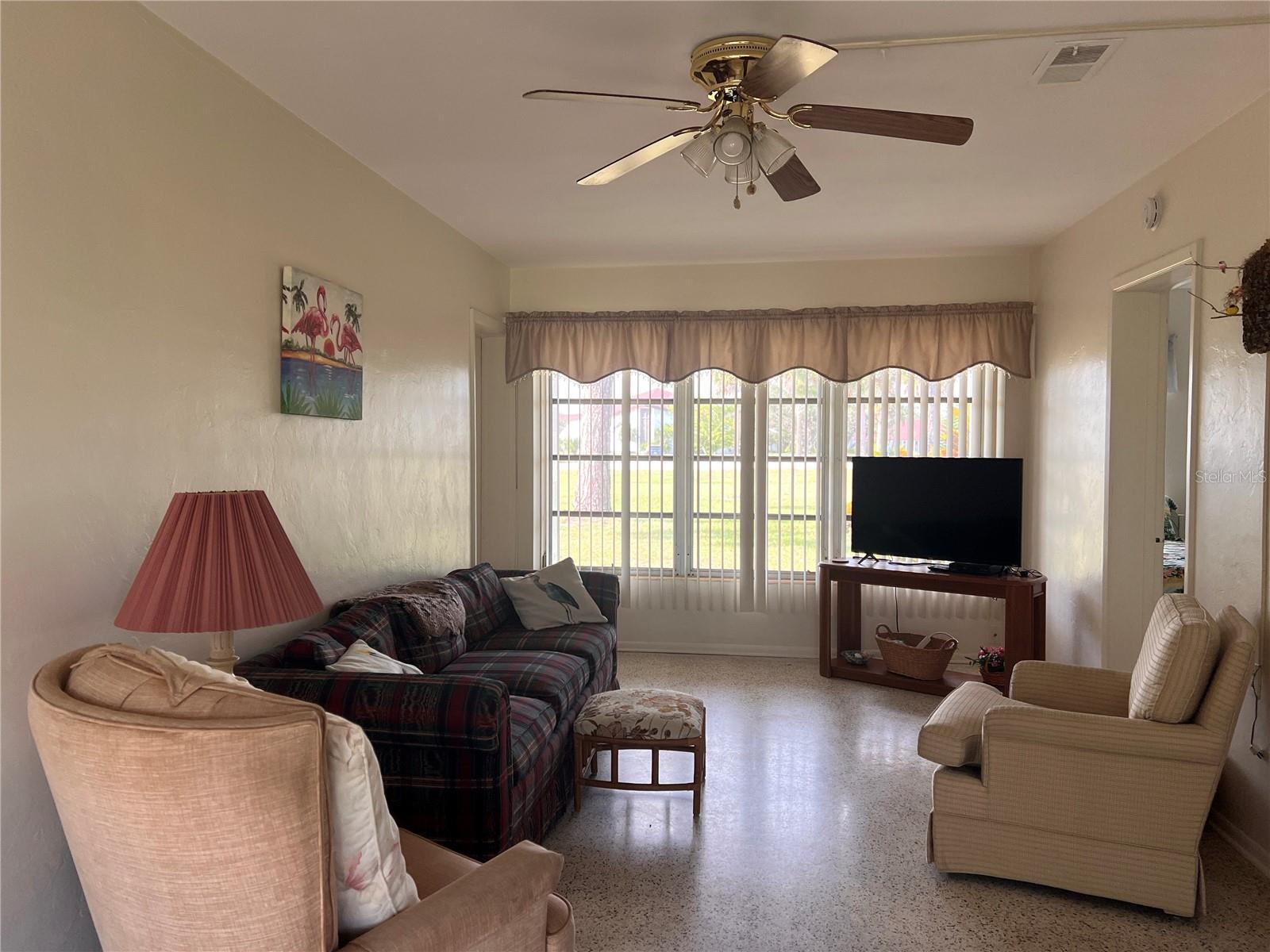 ENGLEWOOD GARDENS - Residential Lease