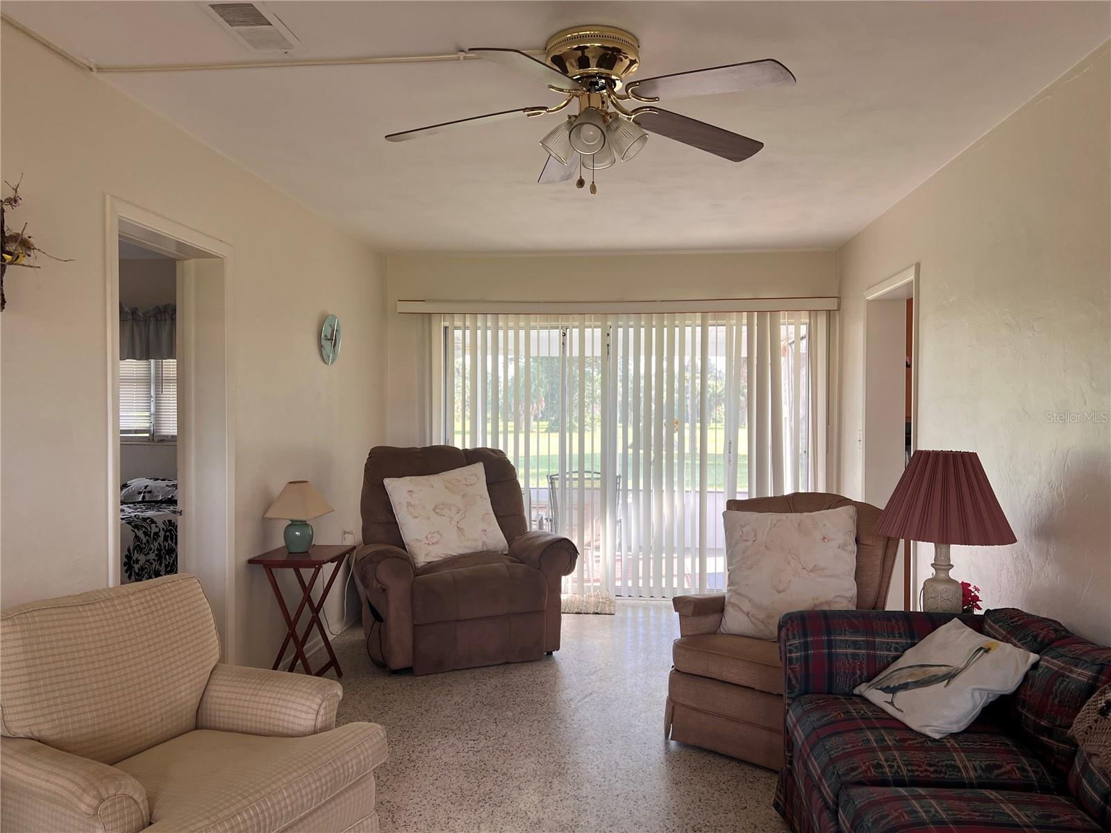 ENGLEWOOD GARDENS - Residential Lease