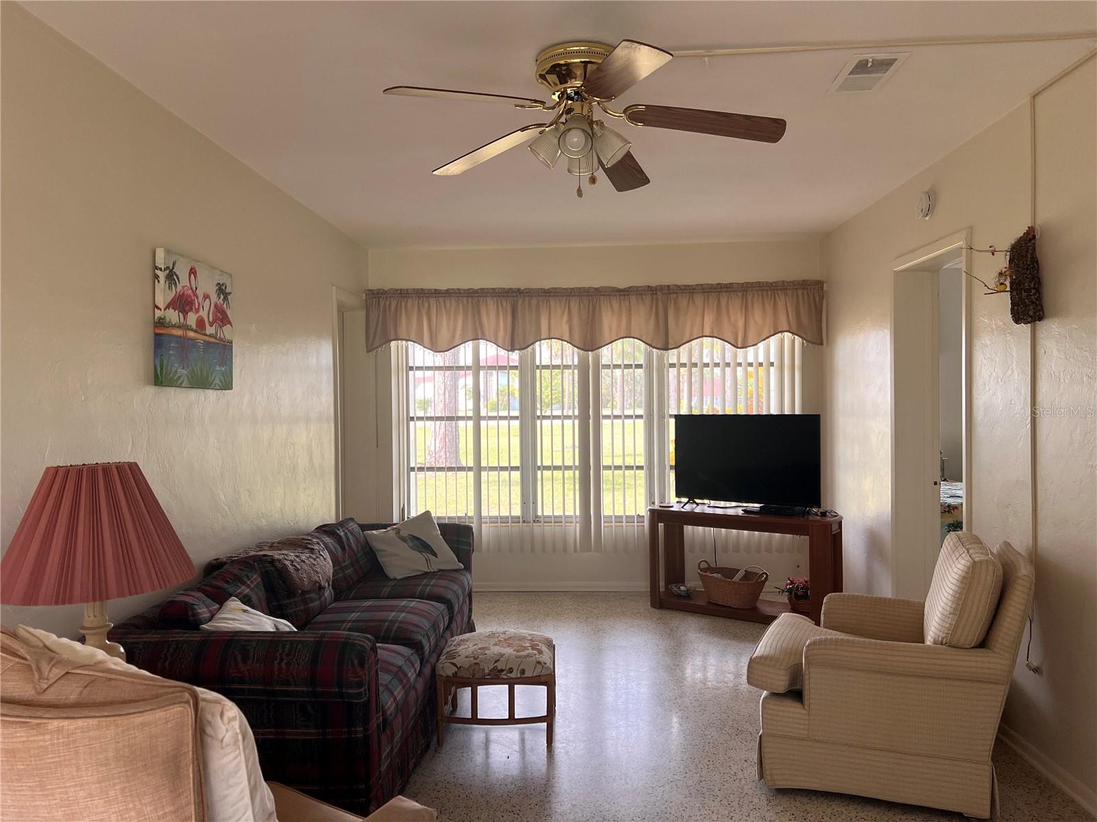 ENGLEWOOD GARDENS - Residential Lease