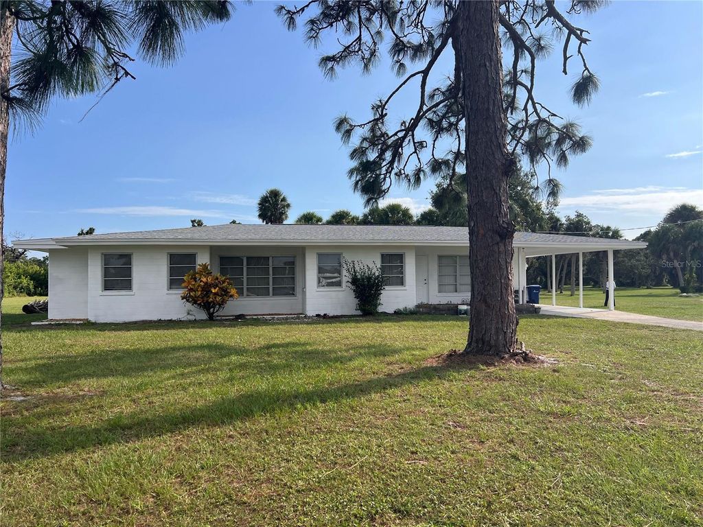 Photo of 641 E Dearborn Street, Englewood, FL 34223 (MLS # O6349265)