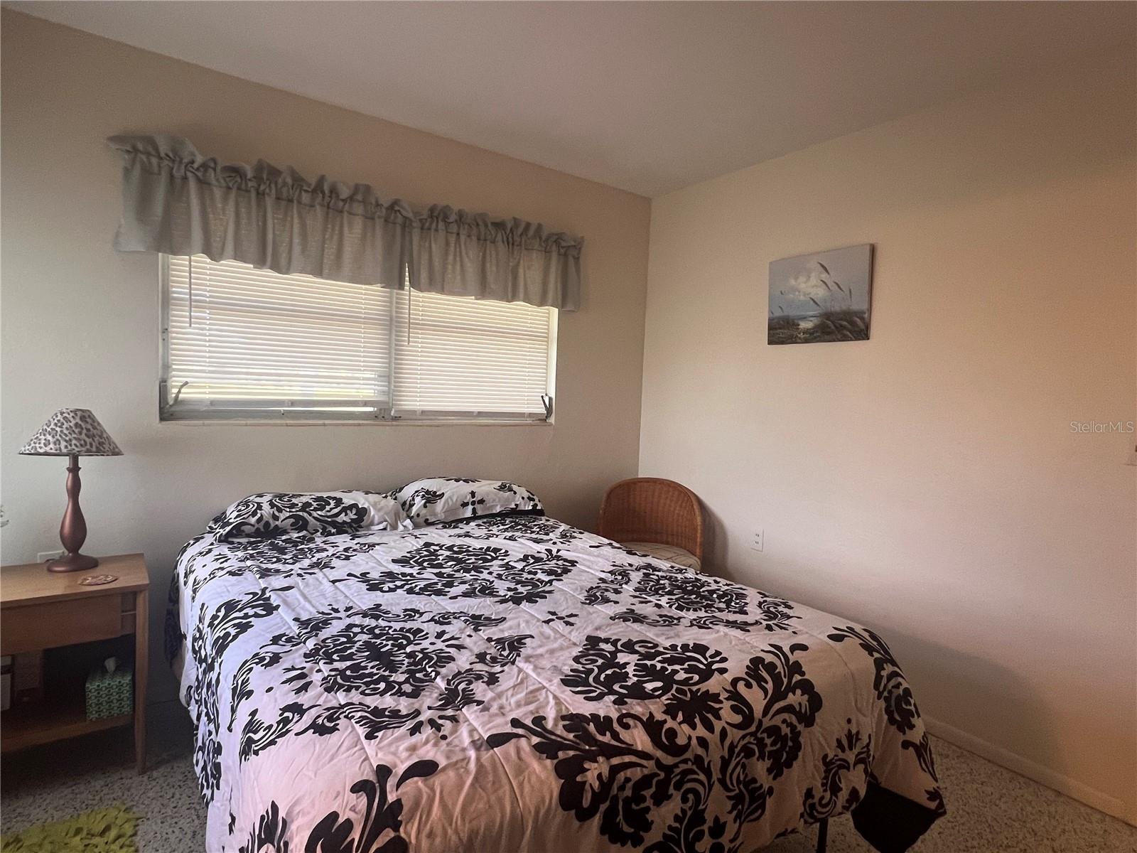 ENGLEWOOD GARDENS - Residential Lease