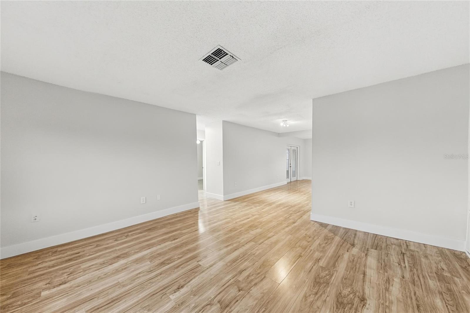 5051 BROOKSIDE LANE