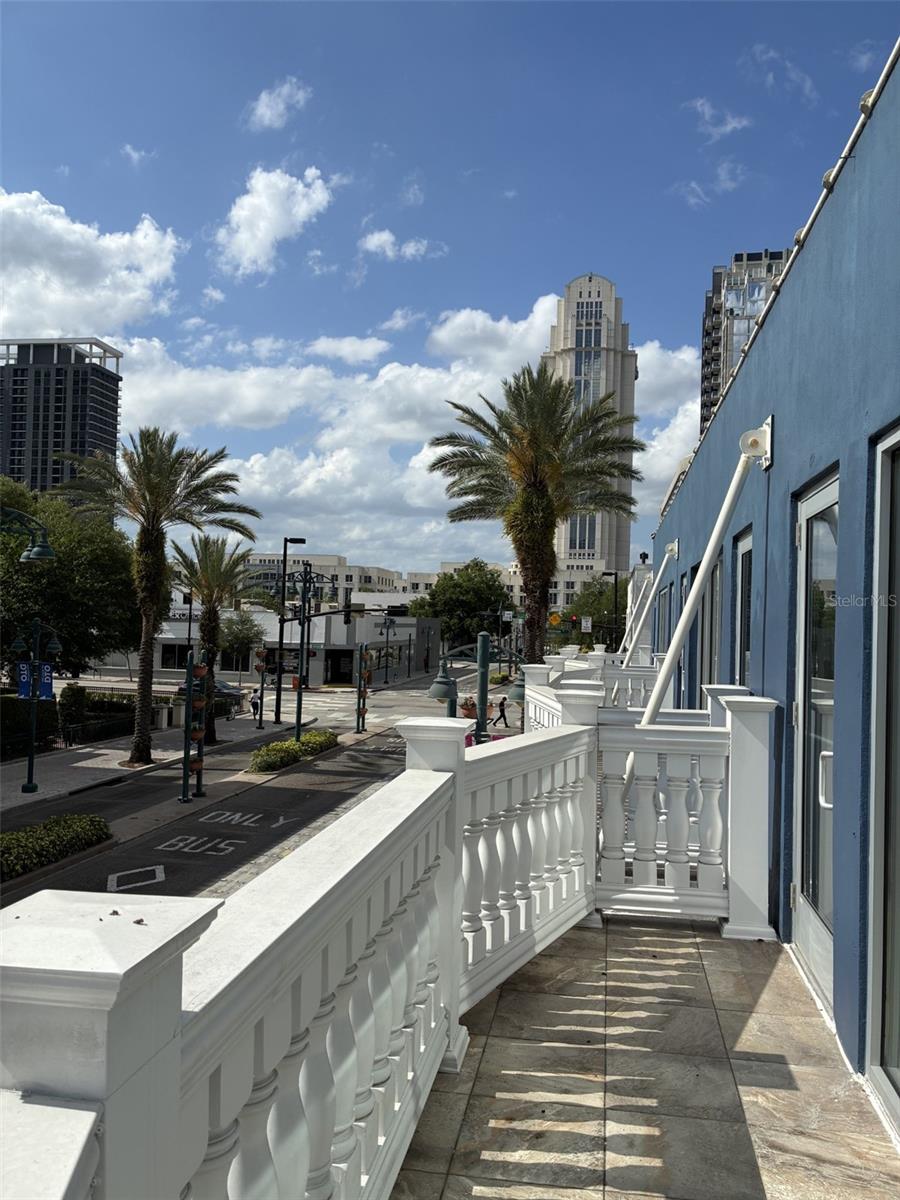 L W COOKS SUB - Commercial Lease