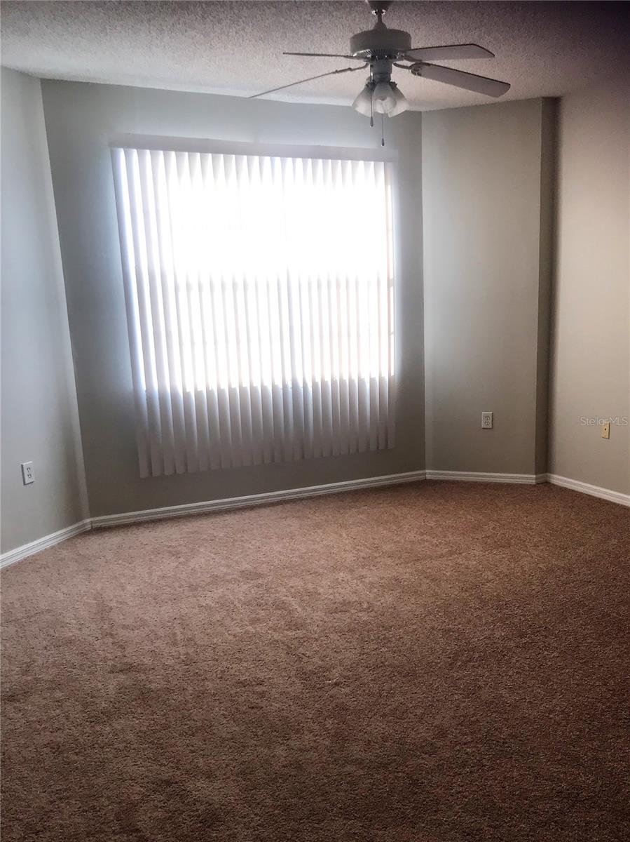 PALMS VILLA RESIDENCES - Residential Lease