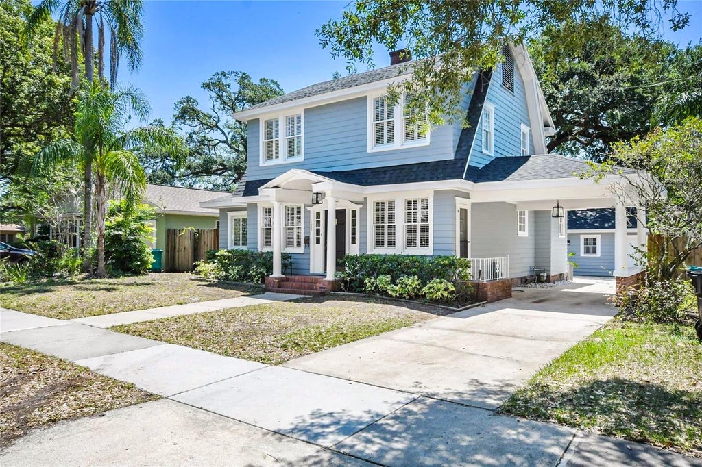 Photo of 128 Wisteria Avenue, Orlando, FL 32806 (MLS # O6438310)