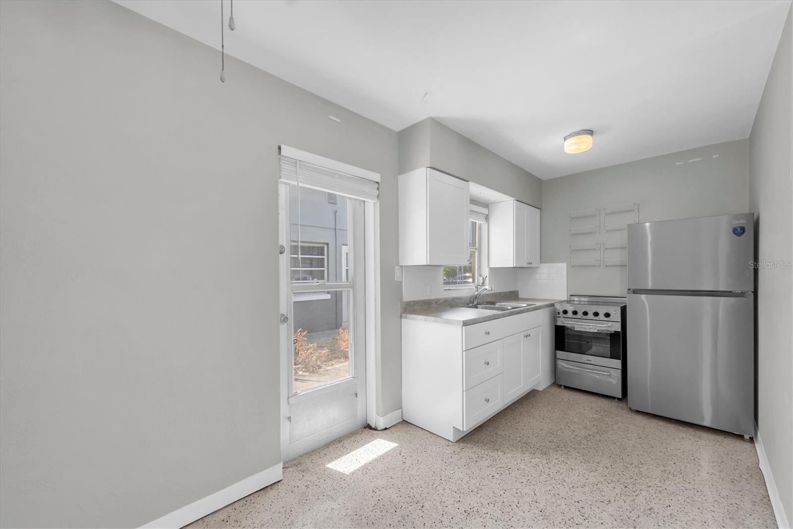 ISLE OF PALMS - Residential Lease