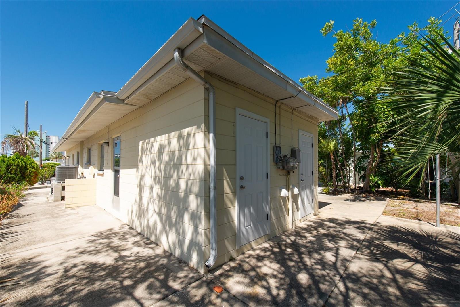 ISLE OF PALMS - Residential Lease