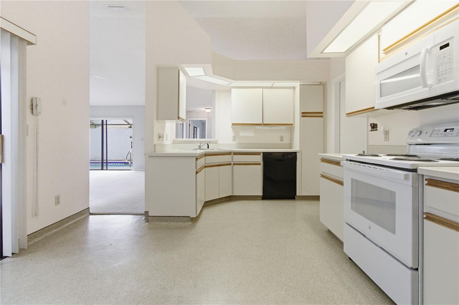 COUNTRY WALK AT SUNTREE STAGE 08 TR 64 PUD - Residential