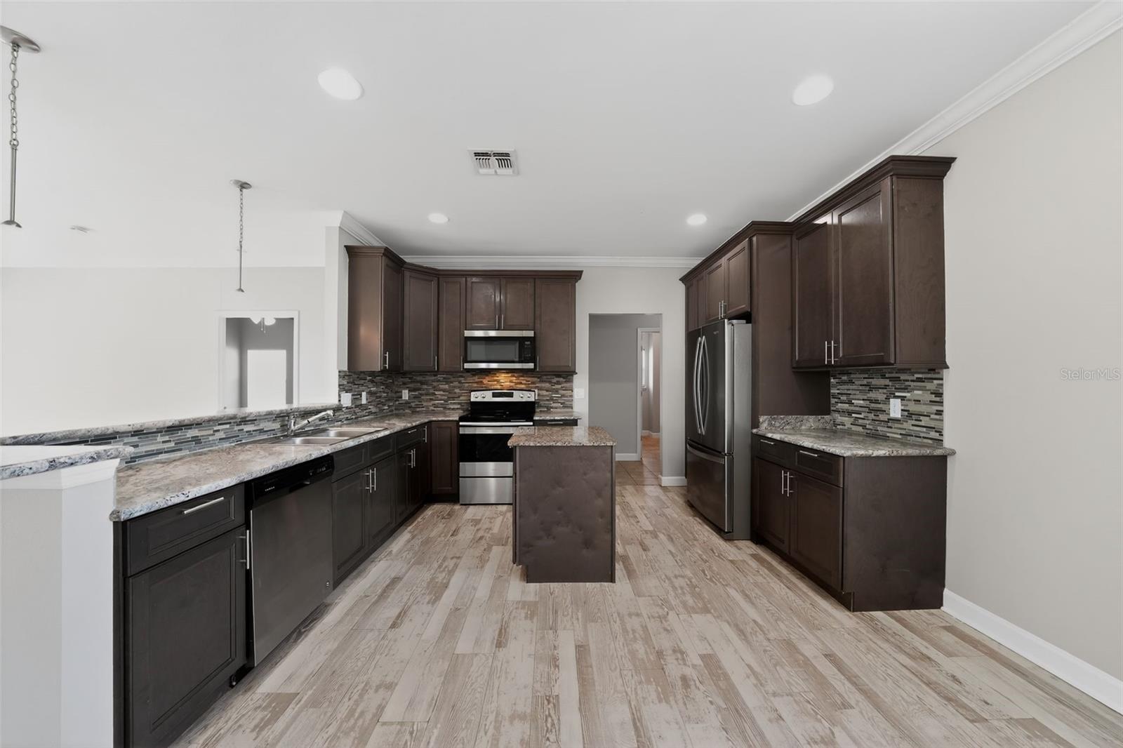 POINCIANA NBRHD 04 VILLAGE 07 - Residential