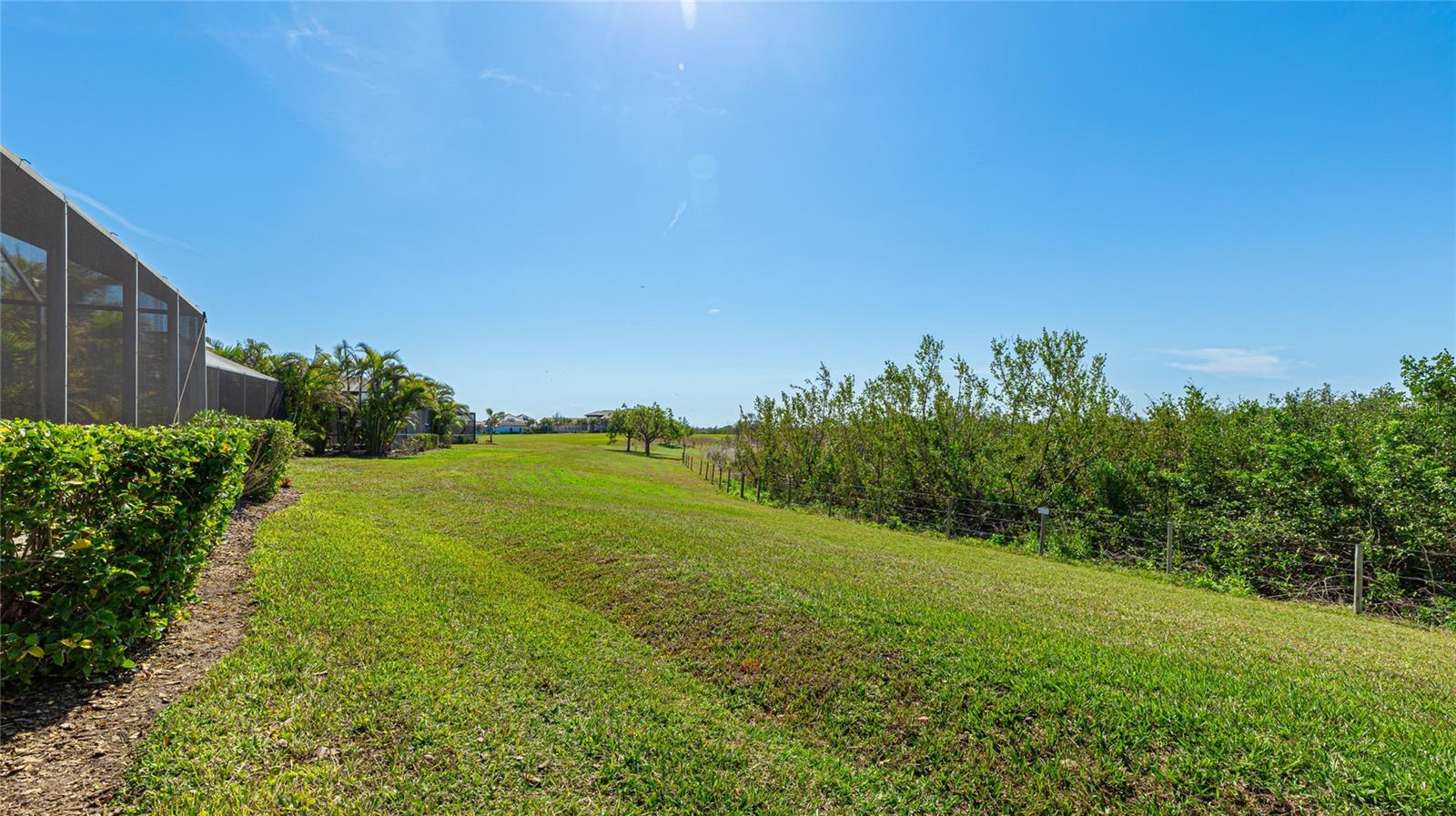 ESTUARY - Residential