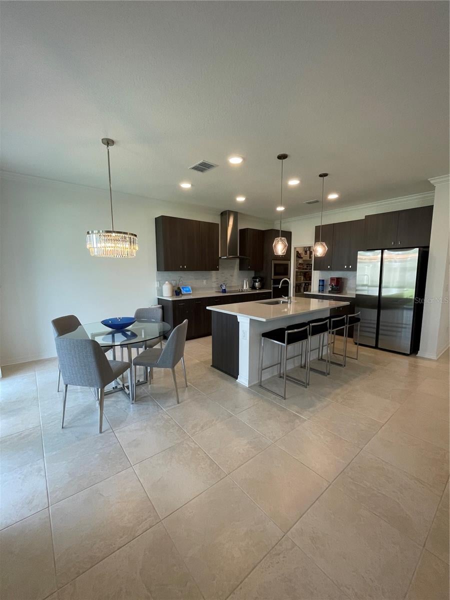 7491 NOTCHED PINE BEND