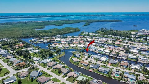 Photo of 5016 Mangrove Point Road, Bradenton, FL 34210 (MLS # A4702846)