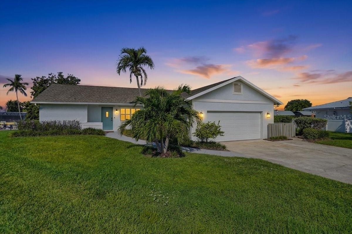 5016 MANGROVE POINT ROAD - Photo 2