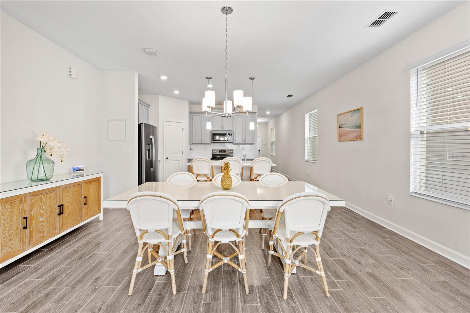 17167 WRITING ALLEY