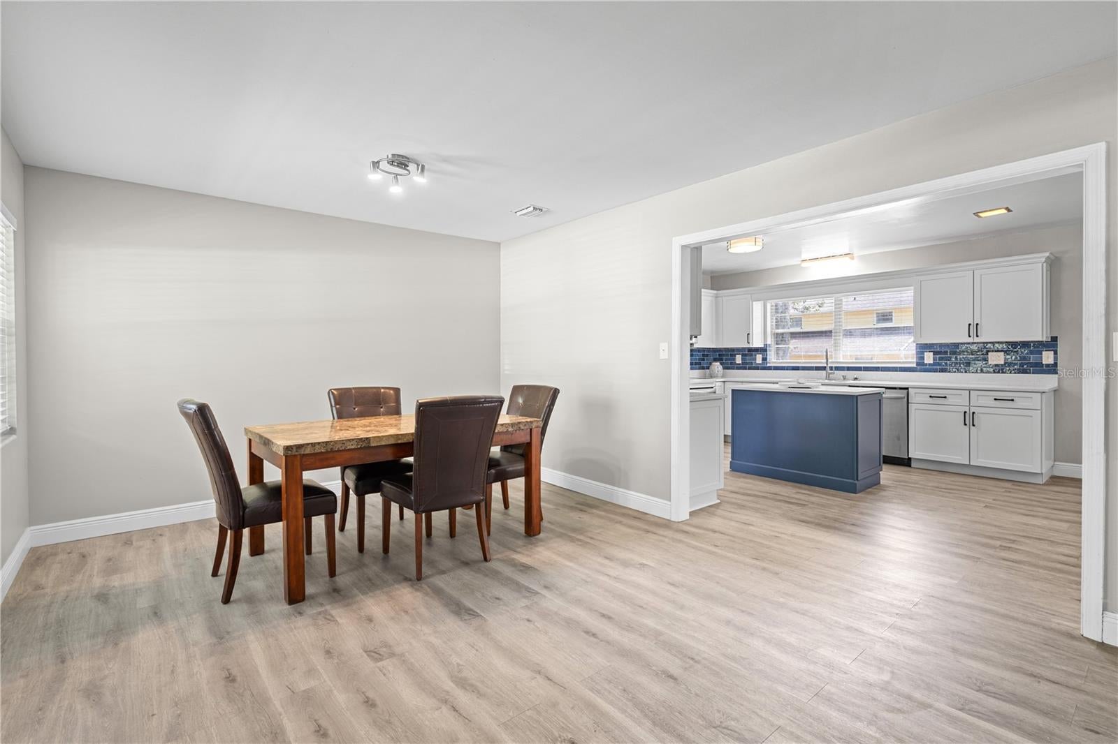 121 NW 29TH ST