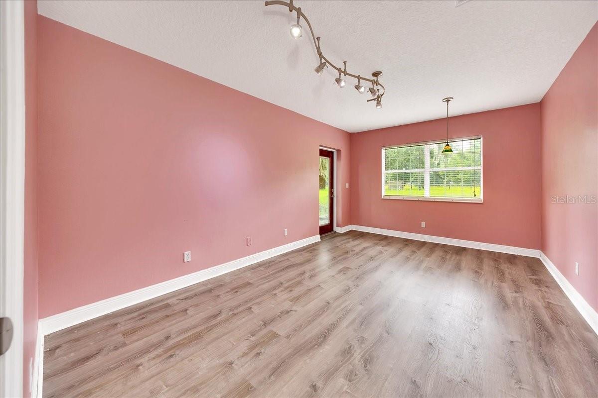 FELLOWSHIP OAKS - Residential