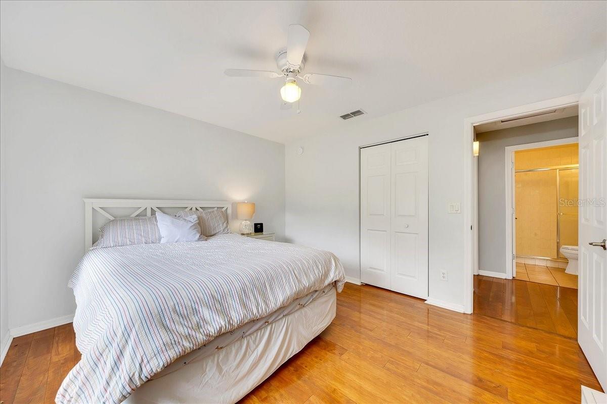 FELLOWSHIP OAKS - Residential