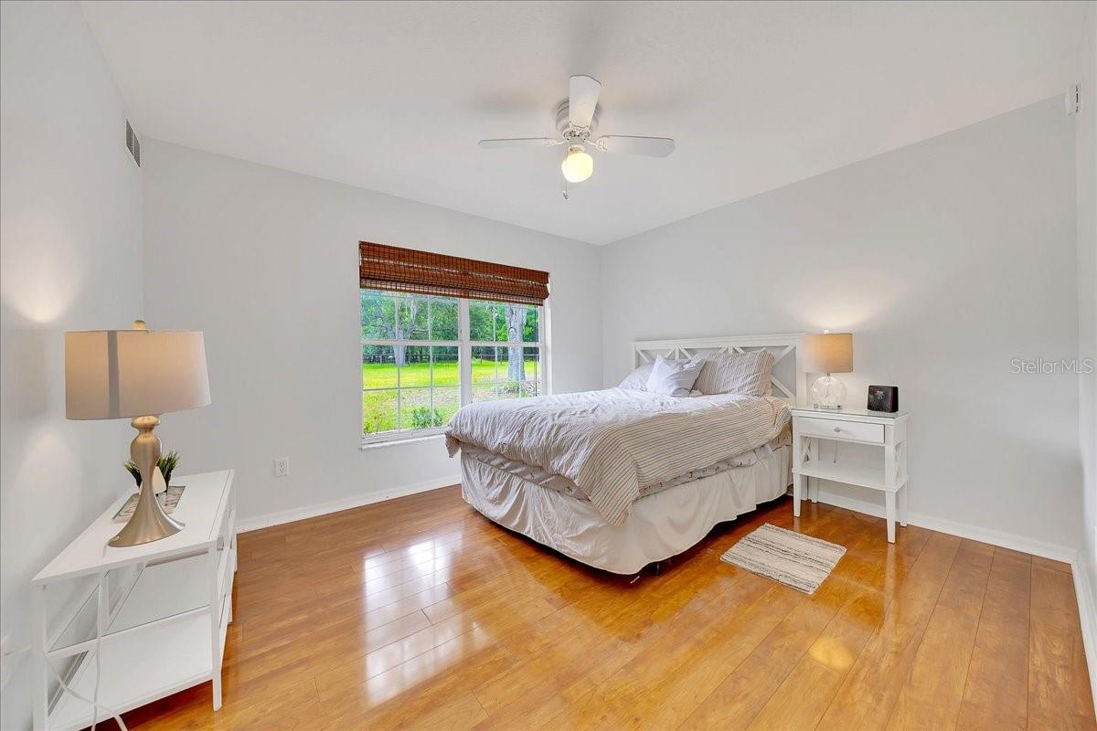 FELLOWSHIP OAKS - Residential