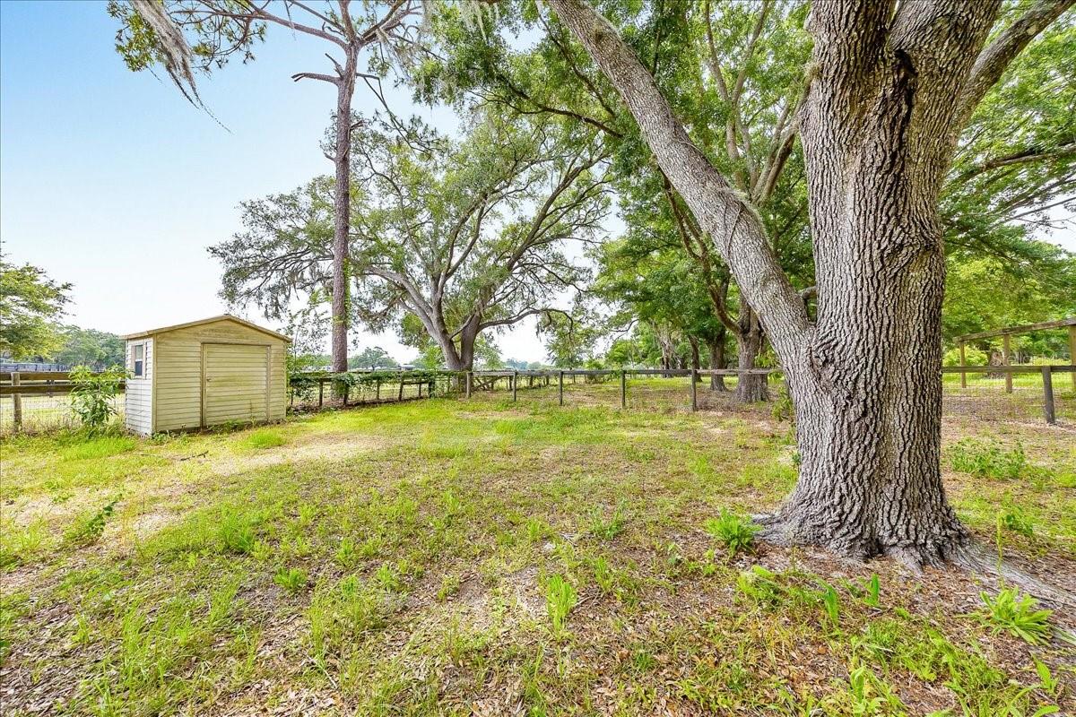 FELLOWSHIP OAKS - Residential