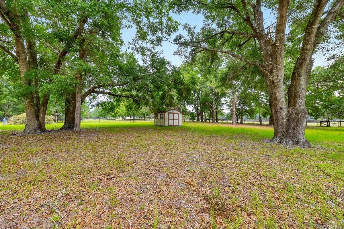 FELLOWSHIP OAKS - Residential