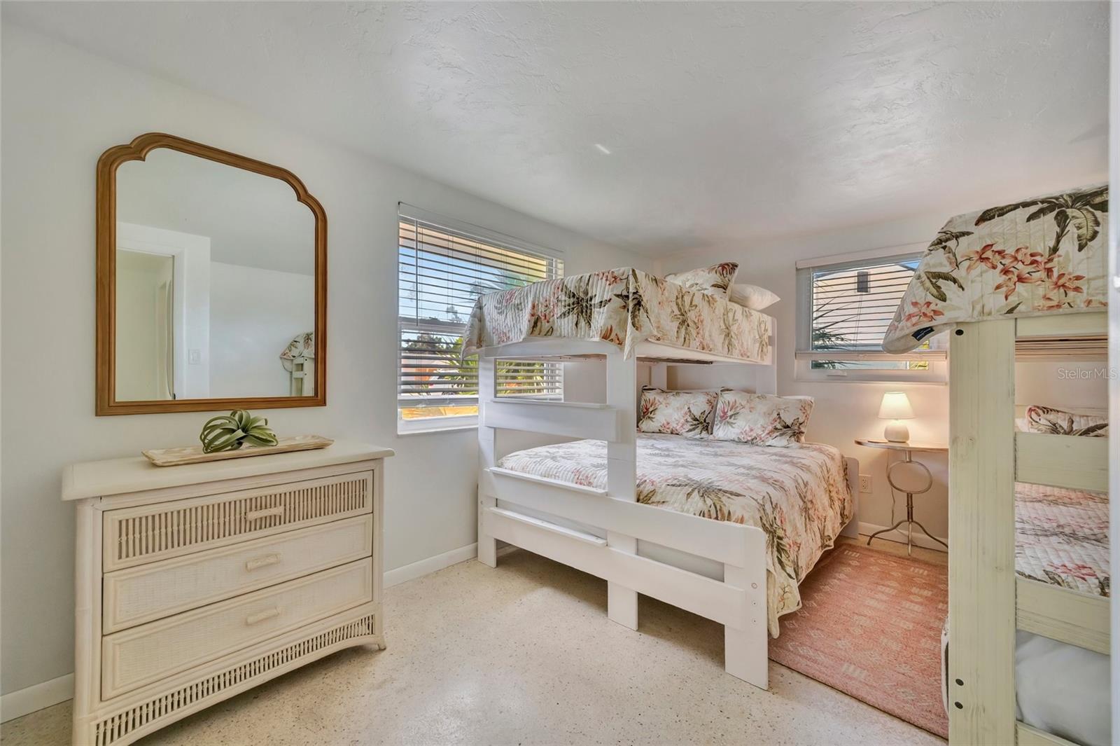 GULF GATE - Residential