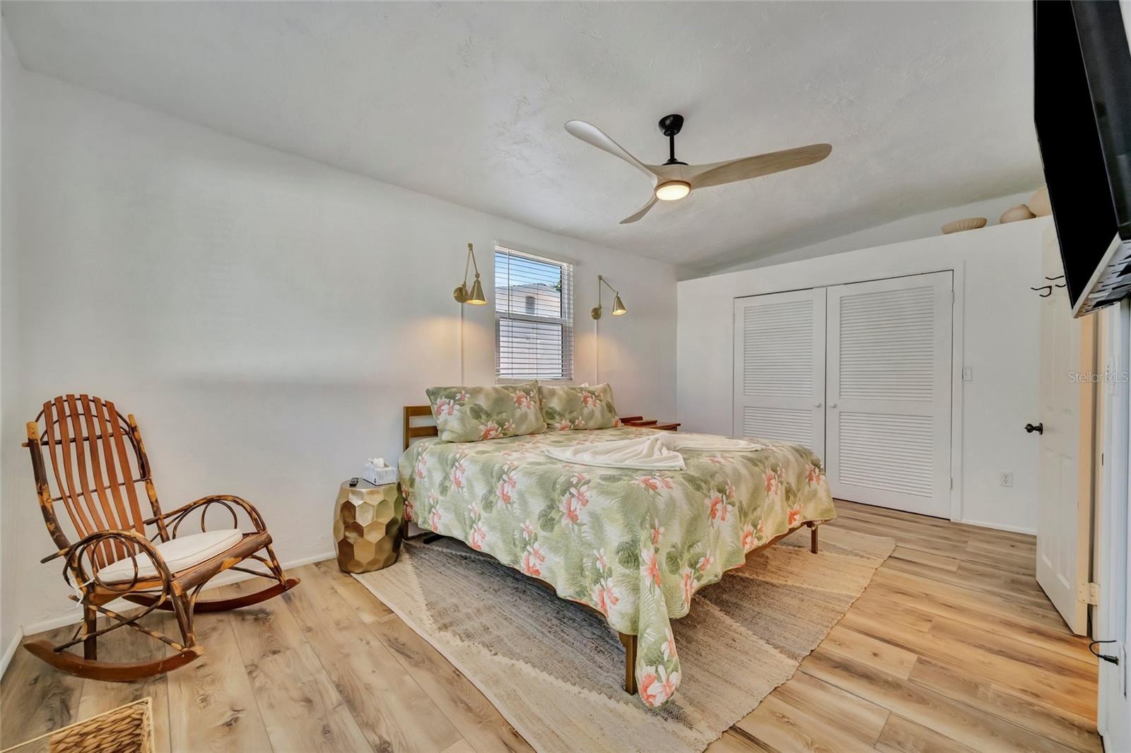 GULF GATE - Residential