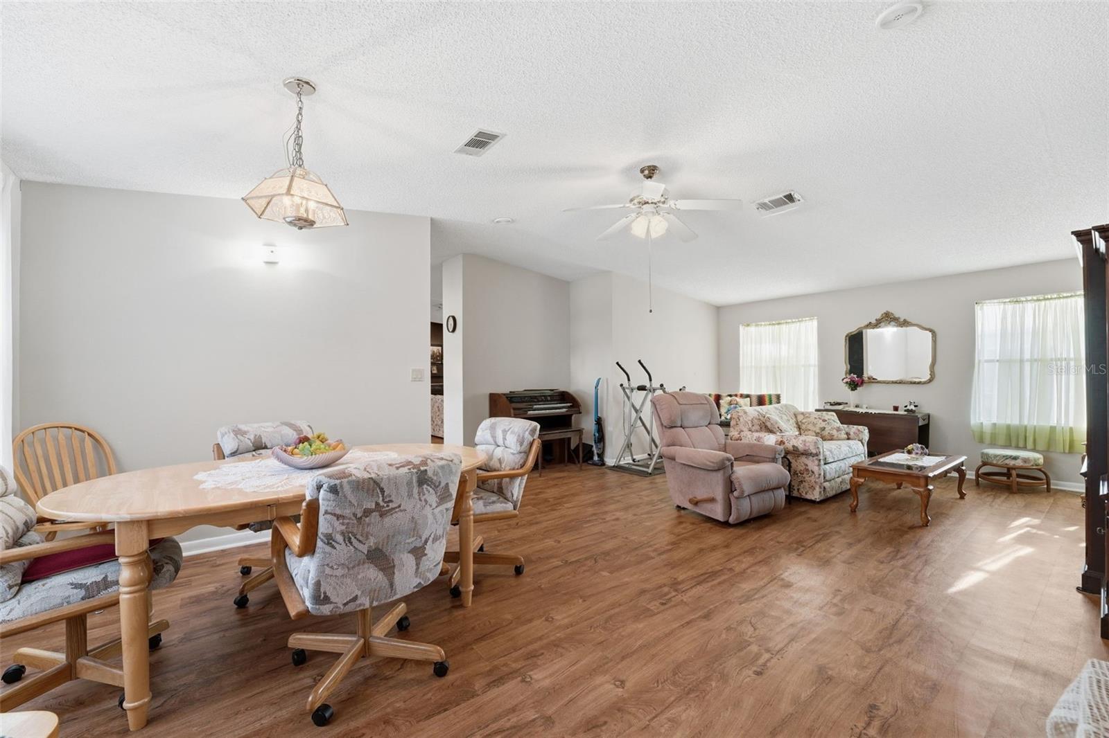 8485 NIGHTHAWK DRIVE