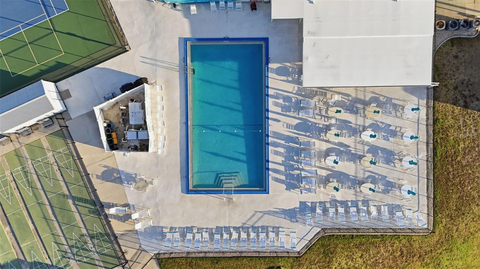 LEMON BAY ISLES PH 03 - Residential