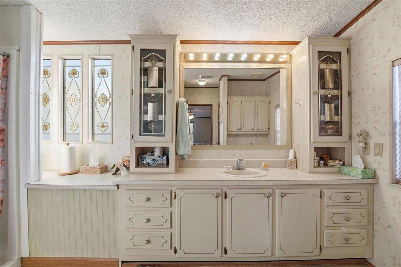 LEMON BAY ISLES PH 03 - Residential