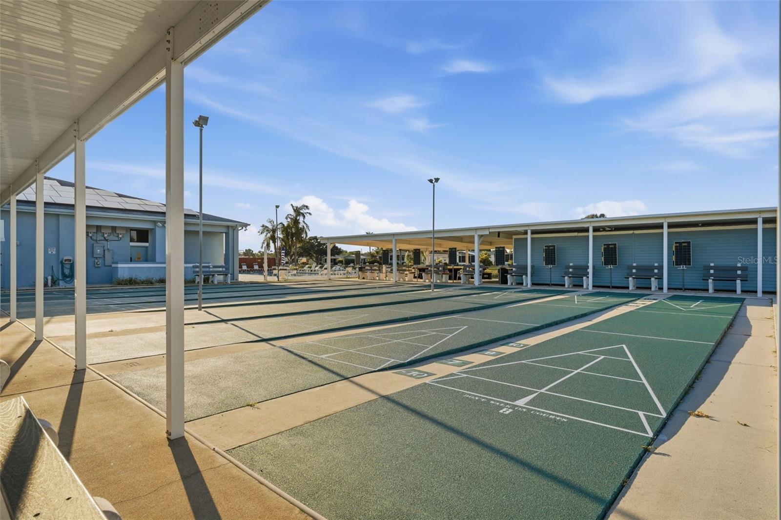 LEMON BAY ISLES PH 03 - Residential