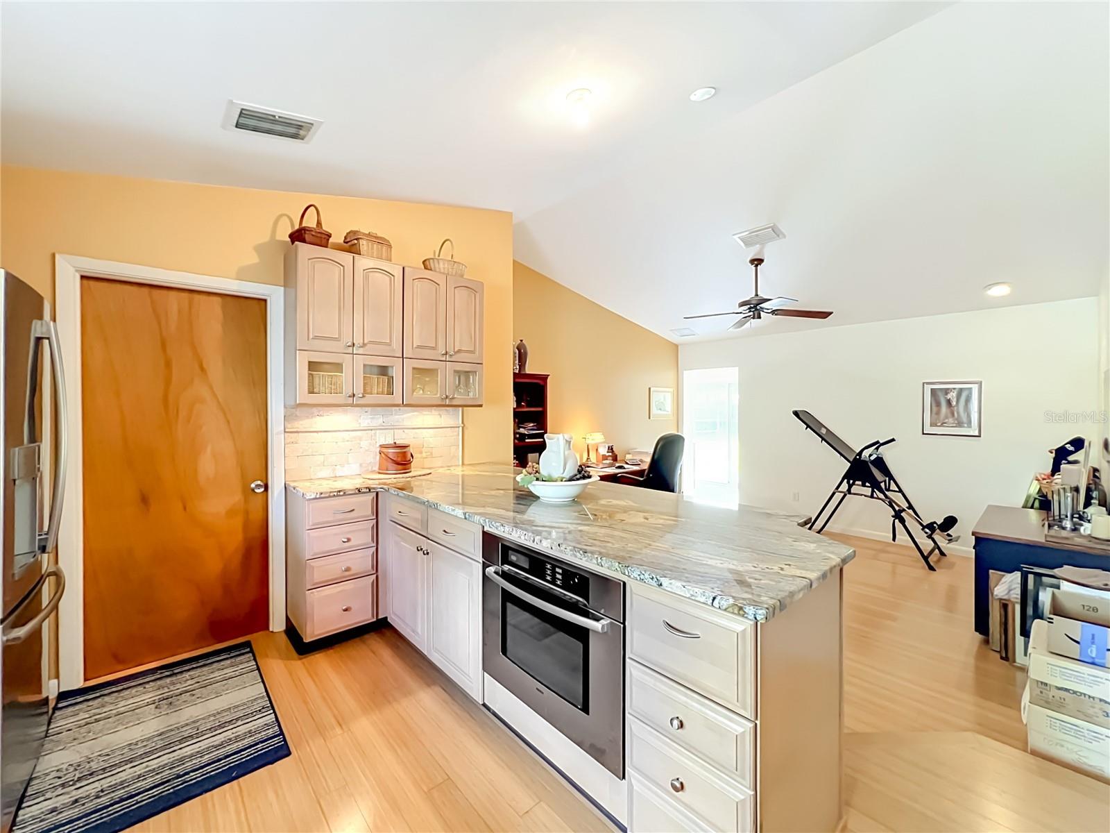 KILLARNEY POINT - Residential